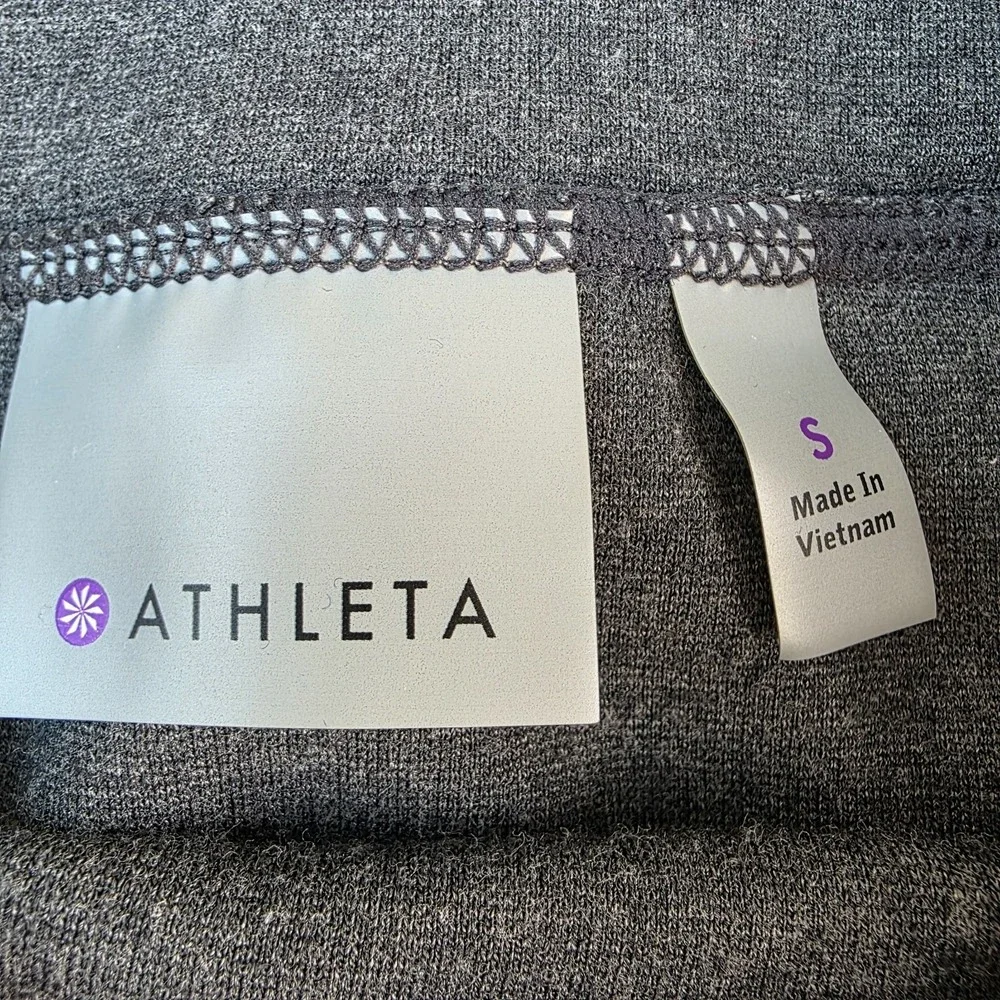 Athleta Elastic Waist Pull On Skirt Gray A Line Zippered Pockets-Sz Small Preppy